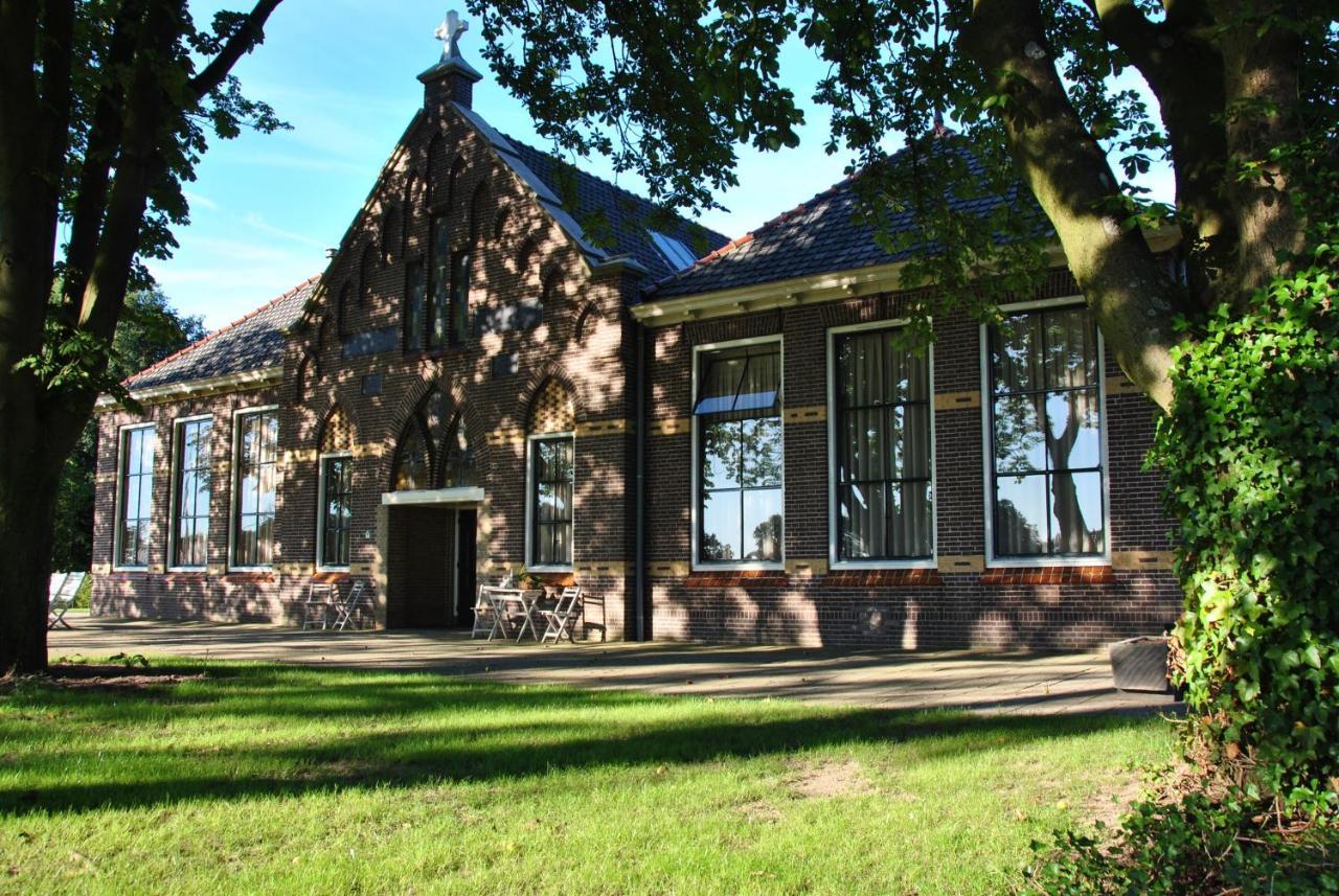Bed & Breakfast De Oale School Латтроп Экстерьер фото